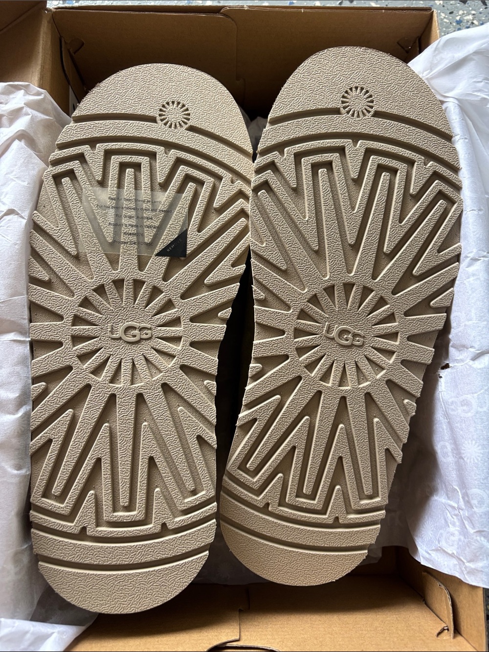 UGG Tazz II Slippers - Picture 4 of 7